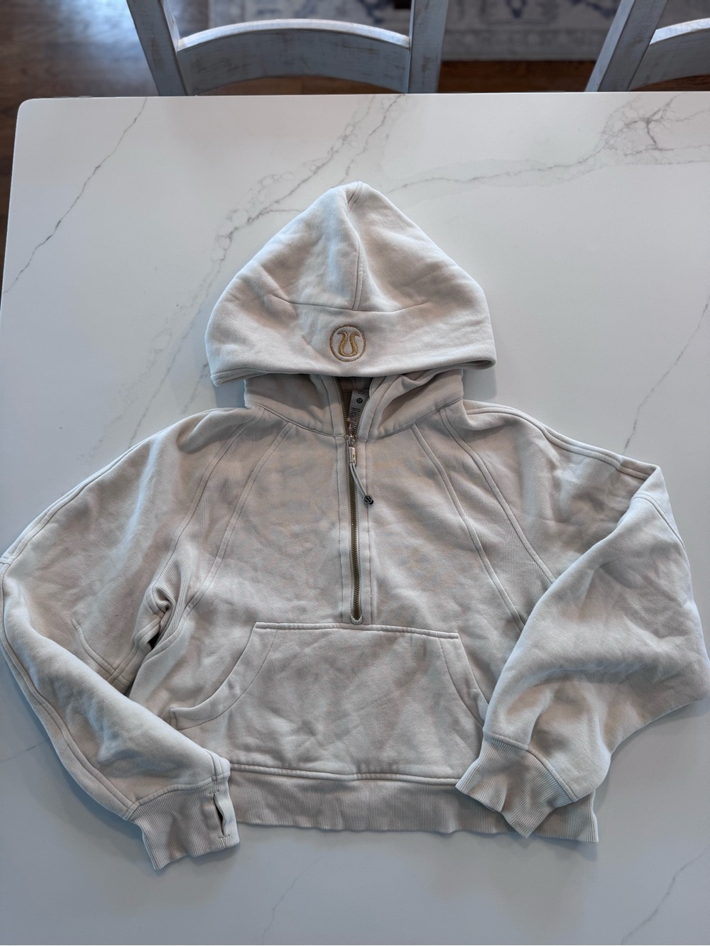 lululemon athletica Men's Light Gray Half-Zip Hoodie
